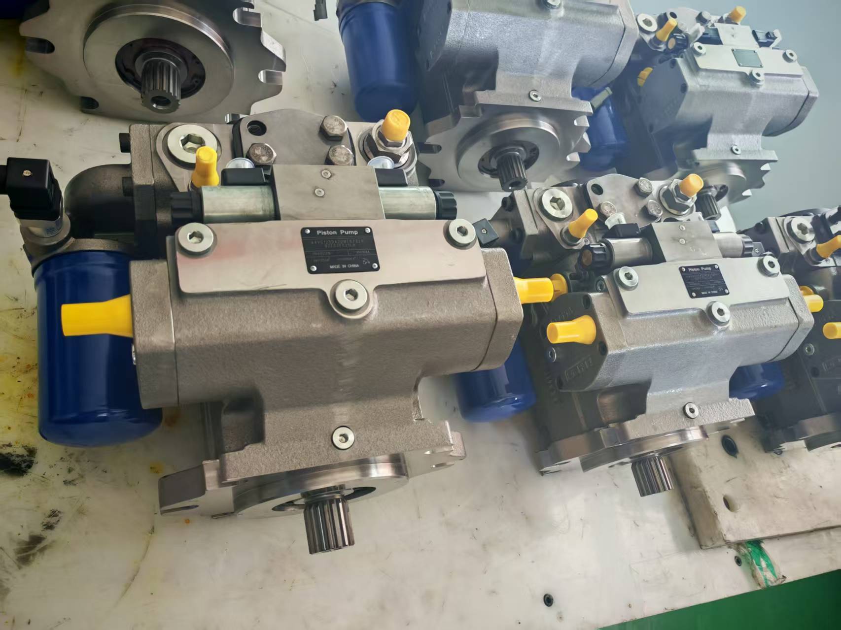 Latest company Cases about Chinese Hydraulic Leader Supplies A4VG Pumps to Russian Mining Giant